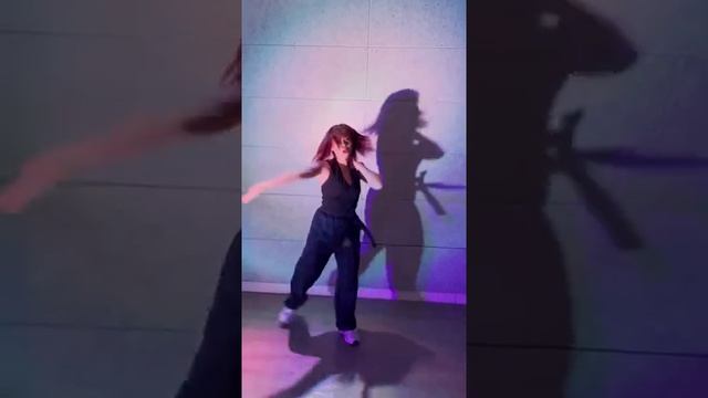 The Pussycat Dolls - React Dance Choreography by Miko смотреть онлайн