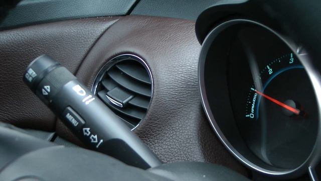 Авточехлы из экокожи для Шевроле Круз Установка Дверные карты Руль смотреть онлайн
