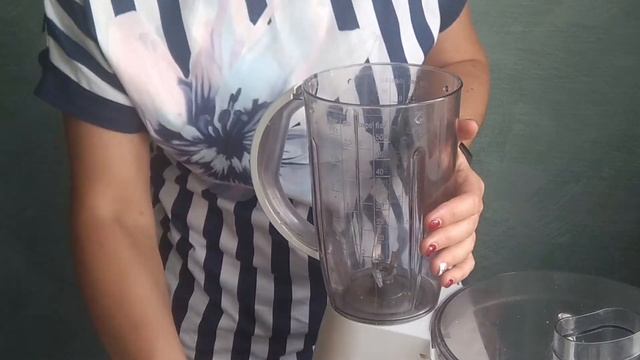 Десерт, который я готовлю постоянно. Шоколадно-ореховая паста. смотреть онлайн