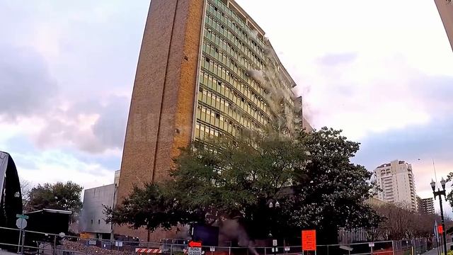 Jacksonville Old City Hall Annex - Controlled Demolition, Inc. смотреть онлайн