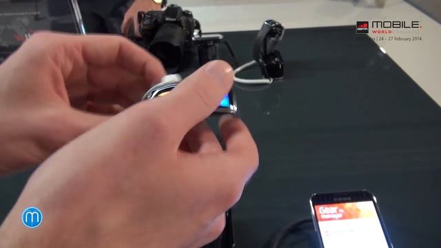Samsung Gear Fit (MWC 2014) смотреть онлайн