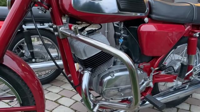 Jawa jawa...Захотел я двухколёсный Драндулет, ...ява ява смотреть онлайн
