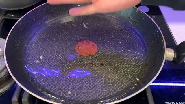 Что едят в Голландии!?Рецепт Голландской кухни Hutspot смотреть онлайн