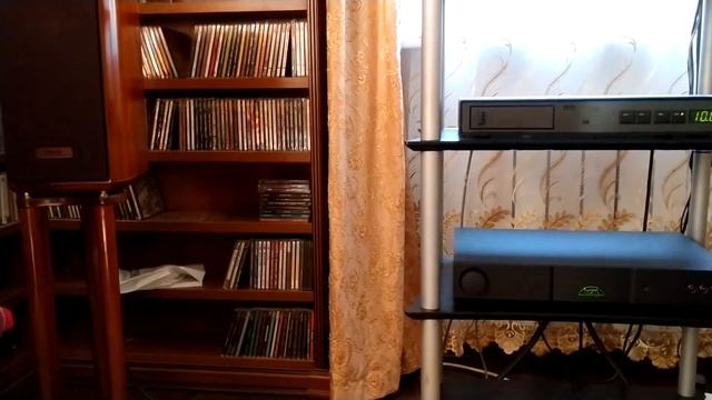 Naim CD3/ Naim Nait 5i/Victor смотреть онлайн