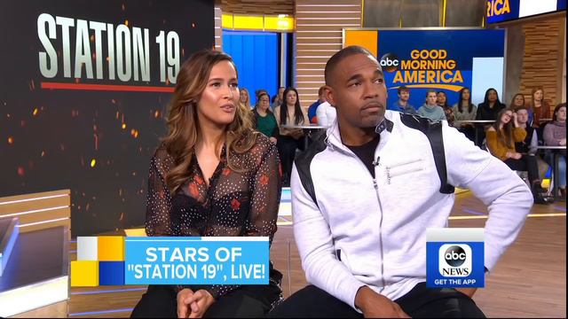Jason George and Jaina Lee Ortiz dish on 'Grey's Anatomy' spinoff 'Station 19' смотреть онлайн