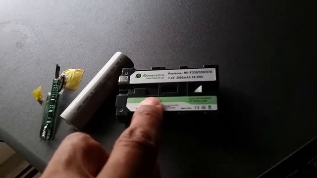 Repair Archeer A320 by replacing 18650 batteries with SONY NP-F570 F750 F930 F950 F970 battery. смотреть онлайн