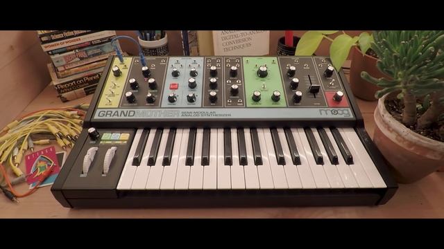 Grandmother | Creative Uses for the Sync Input смотреть онлайн