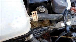 Замена правой опоры двигателя MR20DE Nissan Qashqai J10 (Nissan Qashqai+2 JJ10) своими руками.