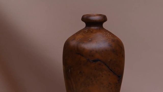 Ваза "Миниатюра" из маслинового капа смотреть онлайн