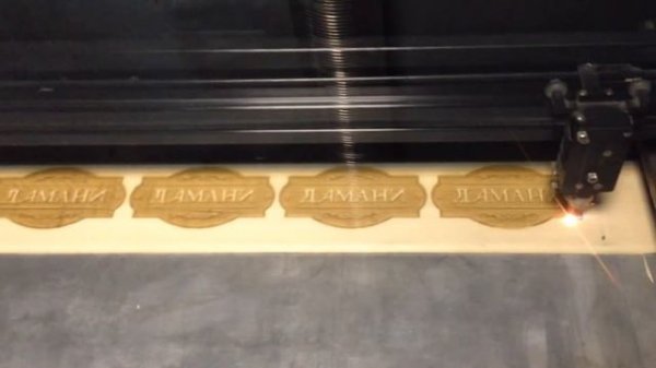 Лазерная резка шпона