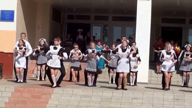 Вальс выпускников-2015 МБОУ СОШ №3 г.Болхова смотреть онлайн