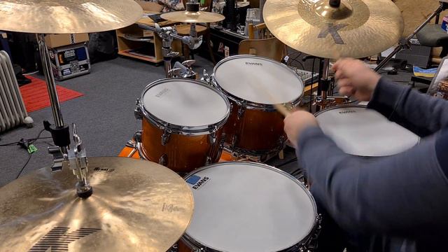 Yamaha Stage Custom with Evans G2 sound test смотреть онлайн