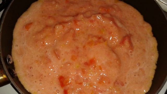 Пандора маа томе (закуска из помидоров с чесноком)