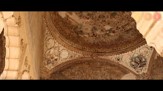 Kusum sarovar Govardhan mathura vlog смотреть онлайн