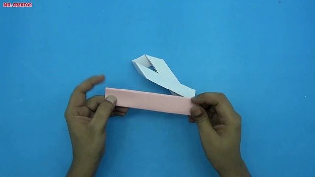 How To Make A Paper Gun That Shoots Rubber Bands - Easy Origami Gun - DIY Paper Gun Making Tutorial смотреть онлайн