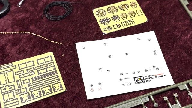 1/35 US Army M34 Halftrack 40mm AA from AFV Club Models - What's In The Box?? Plastic Model Kit! смотреть онлайн