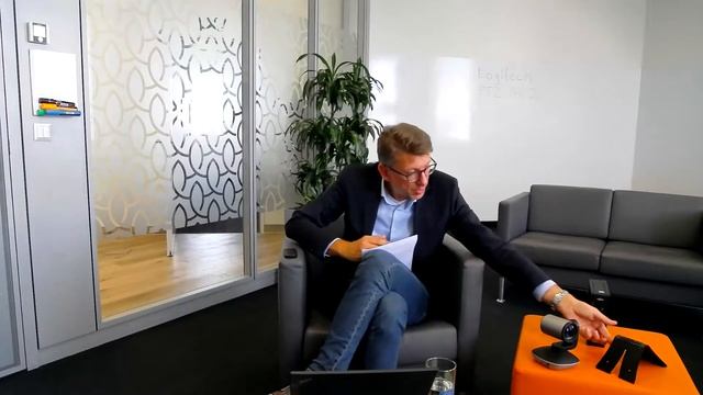 3 2 PTZ Pro2 - die flexible Kamera смотреть онлайн