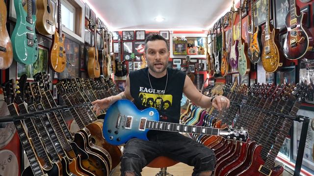 That Les Paul is a ROBOT! The 2007 Gibson Limited Edition Les Paul Robot Guitar смотреть онлайн
