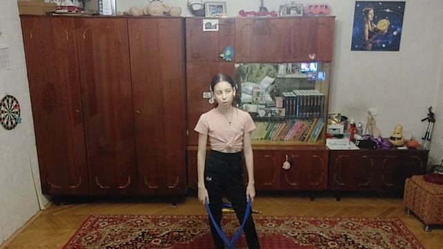 Челендж Даша VS Гимнастика. Занимаюсь гимнастикой после долгого перерыва смотреть онлайн