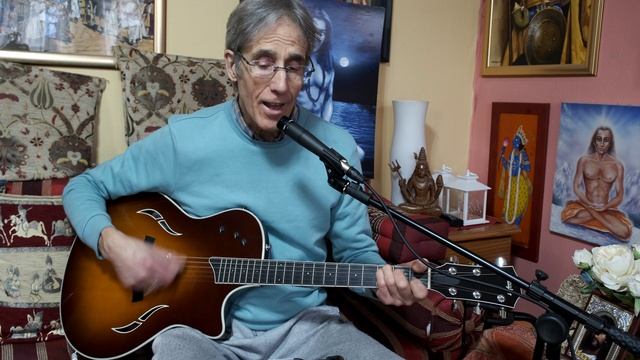 'Govinda Jaya Jaya' - Chanted by Stephen Sturgess. смотреть онлайн