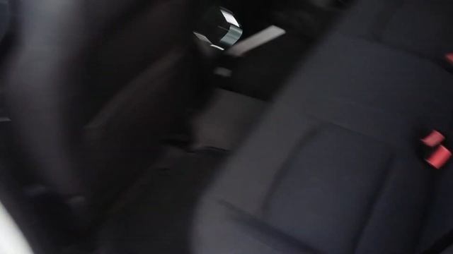 How to Fold Down the Back Seats in a 2017 Chevy Malibu смотреть онлайн