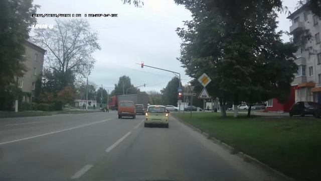 На красный по встречной полосе