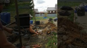 Обсадка абиссинской скважины, пнд трубой 32мм, в одно рыло.