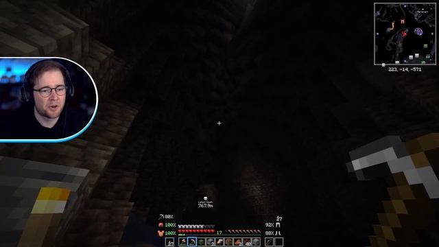 I Played Minecraft With Over 200 MODS.. It Didn't Go Well.. смотреть онлайн