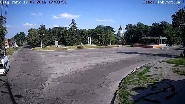 Онлайн камера Міський Парк м. Гадяч смотреть онлайн