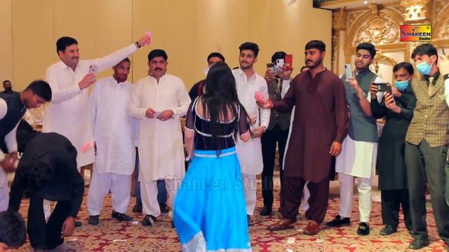 Laung Laachi | Mehak Malik | Bollywood Mujra Dance 2021 | #Shaheen_Studio смотреть онлайн