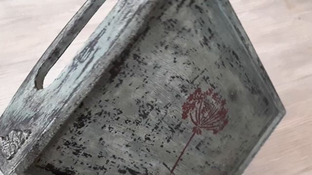 Поднос для завтрака "Garden" с декоративными элементами. смотреть онлайн