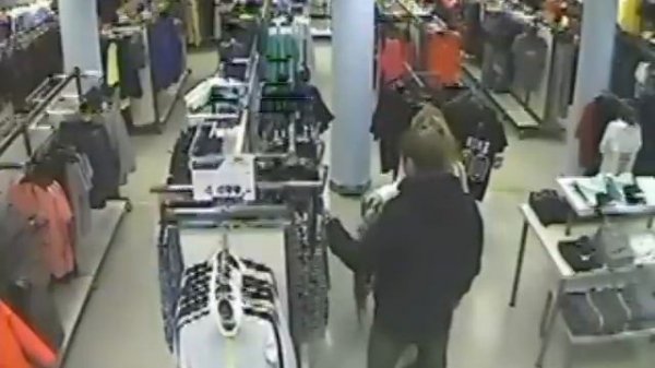 Кража в Спортмастере