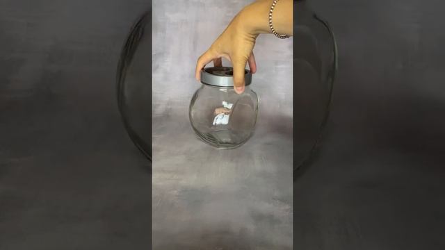 Банка стеклянная для сыпучих с крышкой Sweet 1730 мл. неваляшка