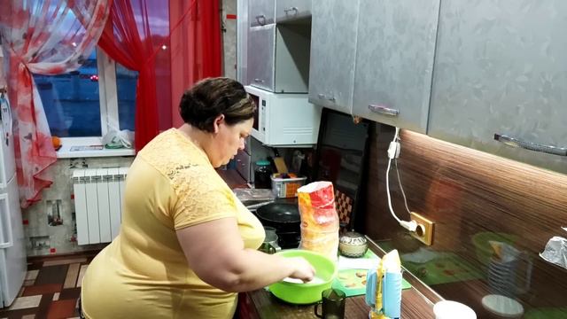 ВКУСНЫЙ УЖИН/ЗАПЕЧЁННЫЕ РЁБРА/УЖИН МНЕ НЕ ПОШЁЛ/КАНИКУЛЫ/ ПОЕЗДКА/ смотреть онлайн