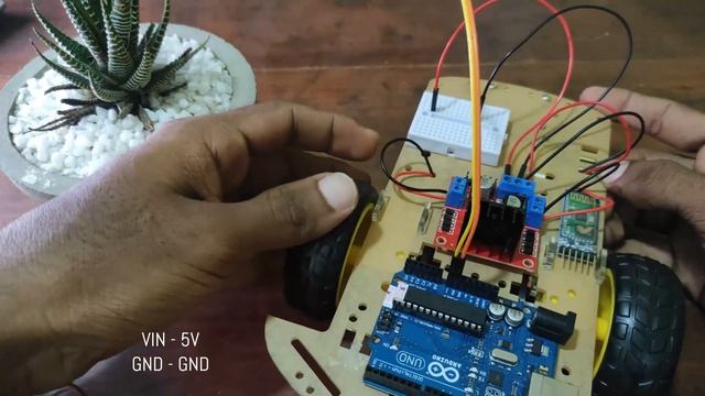 Arduino Obstacle Avoiding Bluetooth Car V1.0 | Robotic Application Development | Java Institute смотреть онлайн
