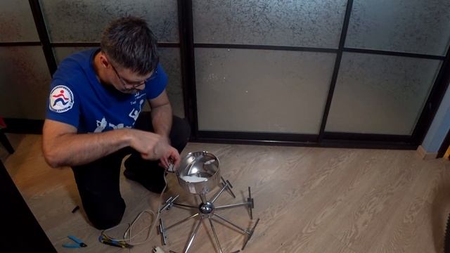 Переделал люстру с галогенок на светодиоды смотреть онлайн