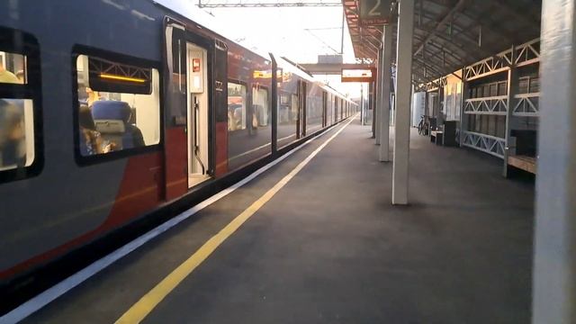 электропоезд Ласточка На Станции Лихоборы // 5 августа 2023 смотреть онлайн