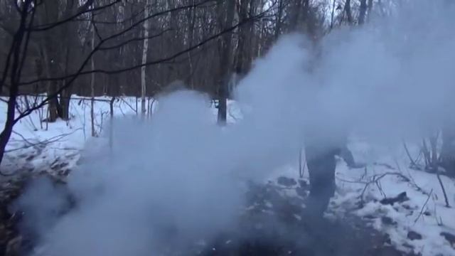 Застукали в лесу мужиков, выжигателей. Вред экологии. смотреть онлайн