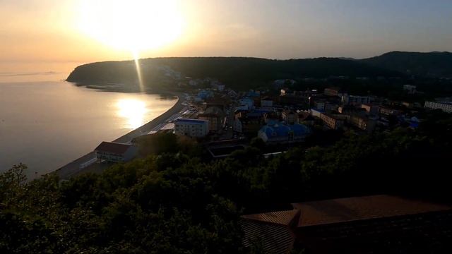 Сразу две смотровые площадки в Новомихайловском. Вид с коттеджа. смотреть онлайн