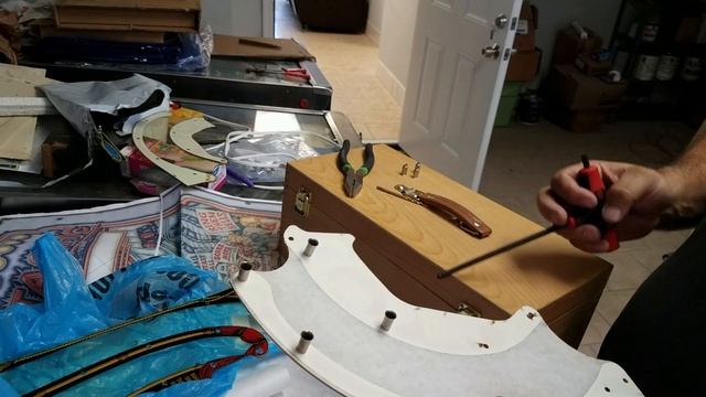 Eight Ball Deluxe Part 6 смотреть онлайн