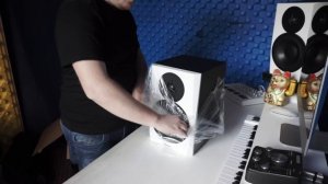 Dynaudio LYD 8 unboxing in my studio