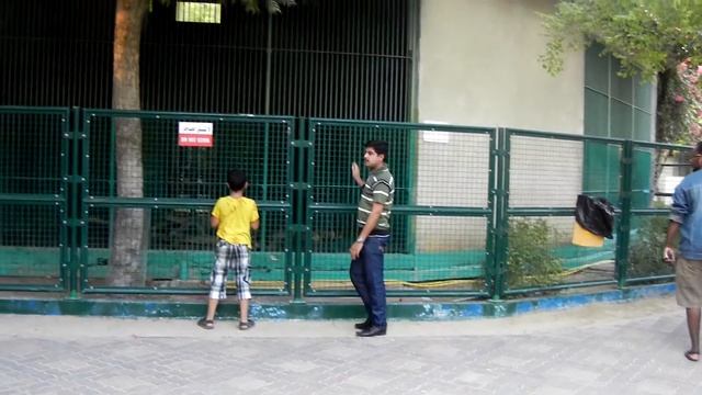 DUBAI ZOO----( FULL COVERAGE) смотреть онлайн