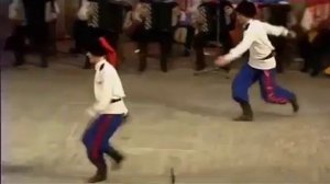 Русские песни   Задорный танец Вербохлест