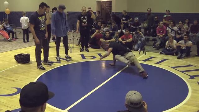 20151213 Тонски и Genetik vs. СПИЧКА и ЯДРО - Фестиваль брейк данса Winter Jam vol.2 смотреть онлайн
