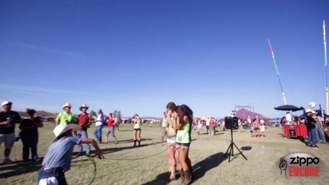 Zippo Encore at Country Thunder West 2015 смотреть онлайн