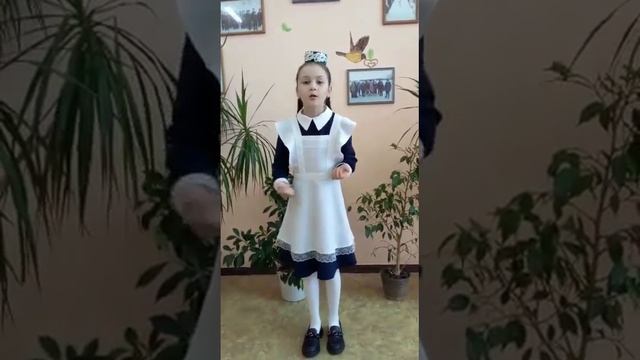 -105. Махмутова Сюмбель, Муса Җәлил “Яралар” смотреть онлайн