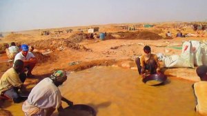 ДОБЫЧА ЗОЛОТА В АФРИКЕ!