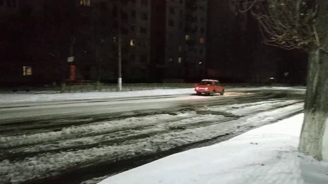 Первый снег ,первый каток 03.12.2019 г. смотреть онлайн