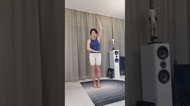 ТРЕНУВАННЯ "БЕЗ КИЛИМКА" (СТОЯЧИ) смотреть онлайн