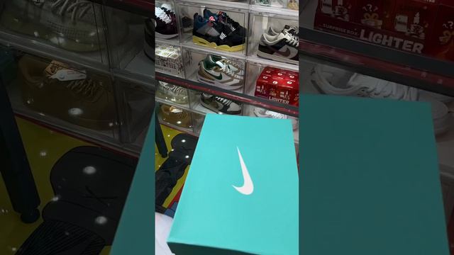 ПОСМОТРИ ЧТО МЫ КЛАДЕМ! Упаковка от KICKSVAY или почему так много! смотреть онлайн